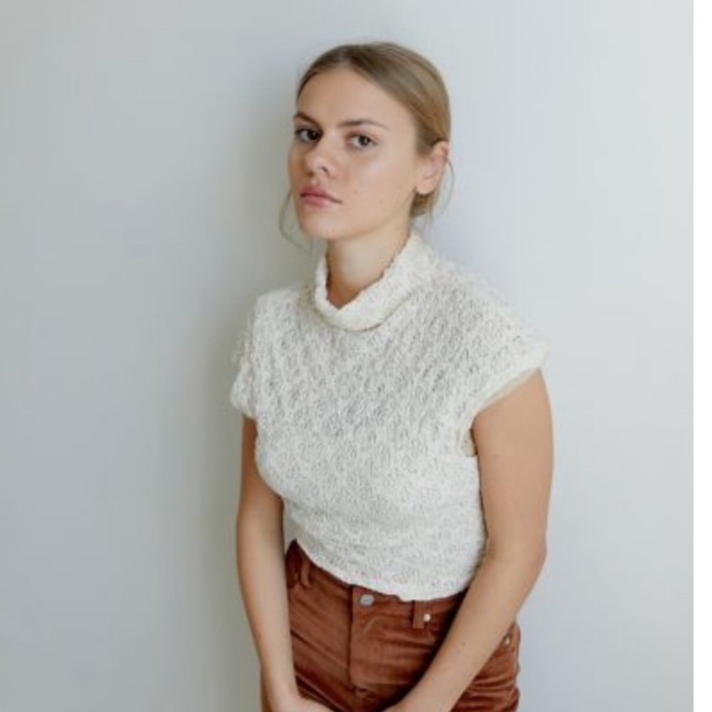 Urban Outfitters mock neck/ lace top. Color: off white/ cream. Would fit 6-8.